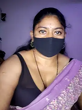 Snapshot of Telugu--Nadhini143 chatting on 09/11/25, 07:08 Telugu--Nadhini143 online show from 09/11/25, 07:08