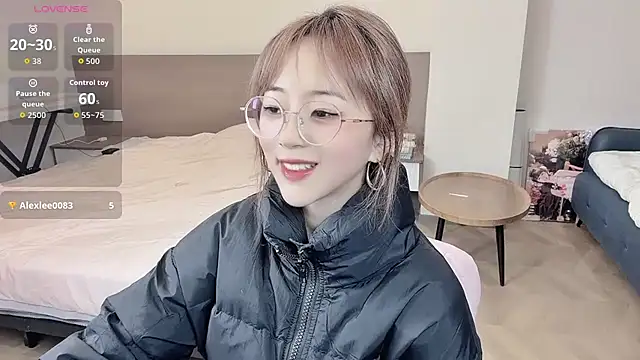 Snapshot of nini_a chatting on 11/27/25, 07:32 nini a online show from 11/27/25, 07:32