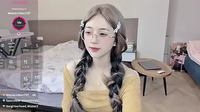 Snapshot of nini_a chatting on 12/20/25, 01:51 nini a online show from 12/20/25, 01:51