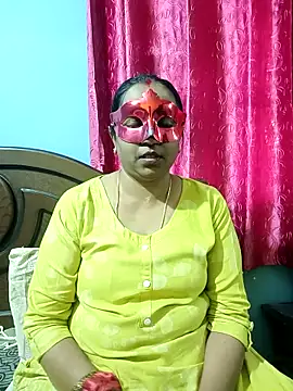 Snapshot of ammu1990 chatting on 11/20/25, 06:13 ammu1990 online show from 11/20/25, 06:13