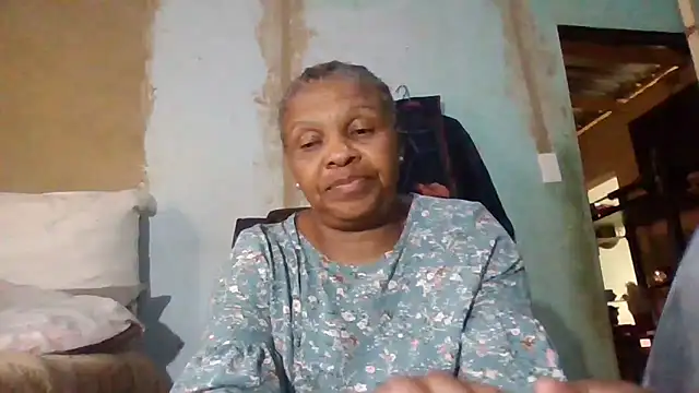 Snapshot of Nicky52 chatting on 03/24/26, 03:17 Nicky52 online show from 03/24/26, 03:17