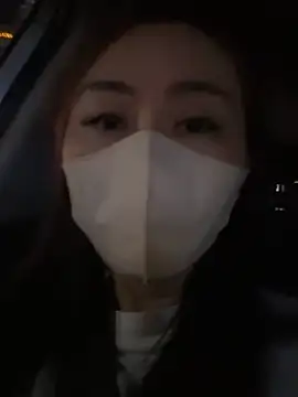 Snapshot of GUO168 chatting on 09/13/25, 12:05 GUO168 online show from 09/13/25, 12:05