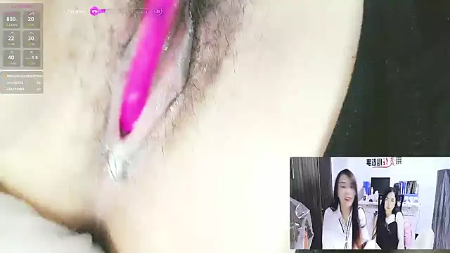 Snapshot of GUO168 chatting on 09/30/25, 03:17 GUO168 online show from 09/30/25, 03:17