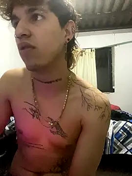 Snapshot of mavis21xxx chatting on 09/09/25, 11:26 mavis21xxx online show from 09/09/25, 11:26