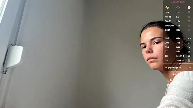 MaydaCornwall online show from 10/12/25, 07:40