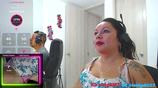 Snapshot of leidydi223 chatting on 09/16/25, 01:23 leidydi223 online show from 09/16/25, 01:23