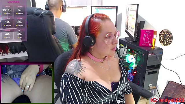 Snapshot of leidydi223 chatting on 10/15/25, 01:17 leidydi223 online show from 10/15/25, 01:17