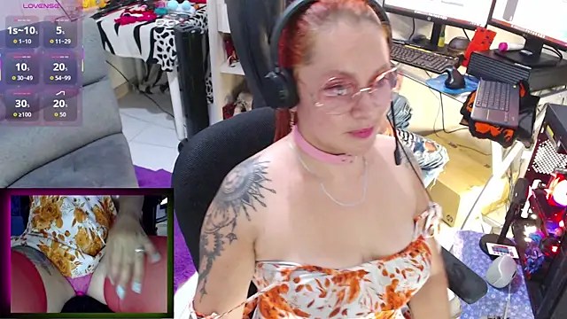 Snapshot of leidydi223 chatting on 10/16/25, 01:28 leidydi223 online show from 10/16/25, 01:28