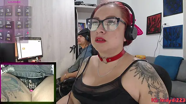 Snapshot of leidydi223 chatting on 10/23/25, 01:21 leidydi223 online show from 10/23/25, 01:21