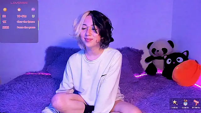 Sofia Equis online show from 09/12/25, 11:04