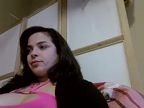 Snapshot of ITALIANASISIXX chatting on 01/06/25, 10:46 ITALIANASISIXX online show from 01/06/25, 10:46