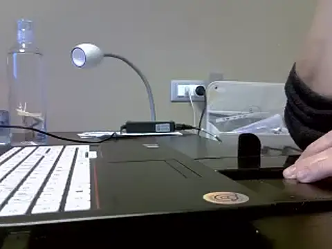 Snapshot of ITALIANASISIXX chatting on 01/16/25, 07:17 ITALIANASISIXX online show from 01/16/25, 07:17