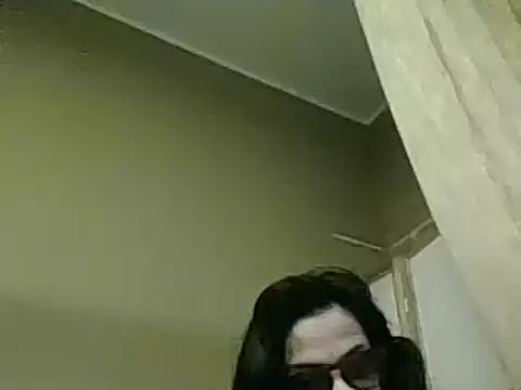 Snapshot of ITALIANASISIXX chatting on 01/24/25, 06:57 ITALIANASISIXX online show from 01/24/25, 06:57