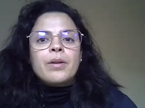 Snapshot of ITALIANASISIXX chatting on 02/22/25, 01:13 ITALIANASISIXX online show from 02/22/25, 01:13