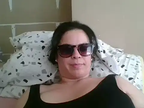 ITALIANASISIXX online show from 04/30/26, 02:12