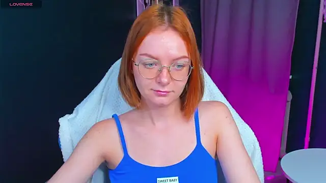  little Cat   online show from 09/08/25, 10:20