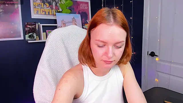  little Cat   online show from 09/10/25, 01:27