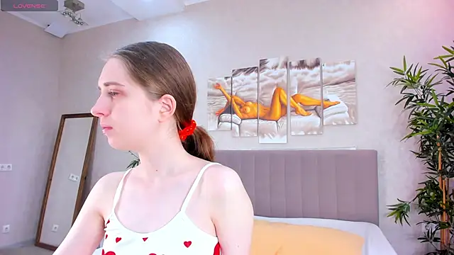 Camilla Kelly online show from 05/12/26, 01:03
