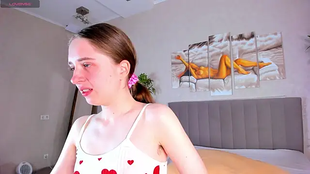 Camilla Kelly online show from 05/20/26, 01:12