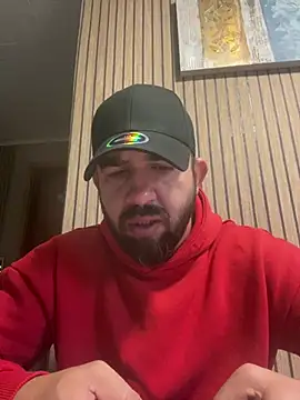 Snapshot of andrey1887 chatting on 06/12/26, 07:07 andrey1887 online show from 06/12/26, 07:07