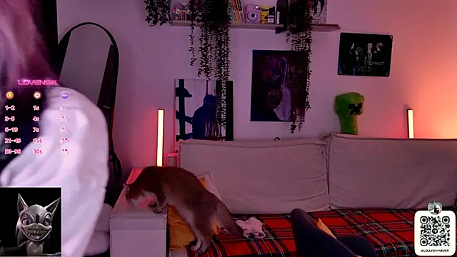 Lollyshy online show from 10/30/25, 10:49