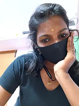 Honey rosetamil online show from 05/18/26, 07:52