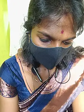 Honey rosetamil online show from 07/18/26, 02:05