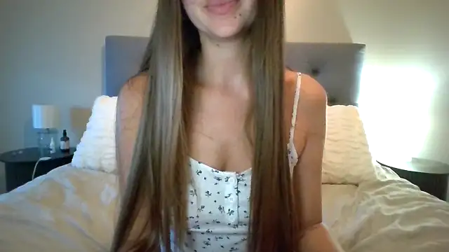 Snapshot of TaylorWest62 chatting on 09/20/25, 03:46 TaylorWest62 online show from 09/20/25, 03:46