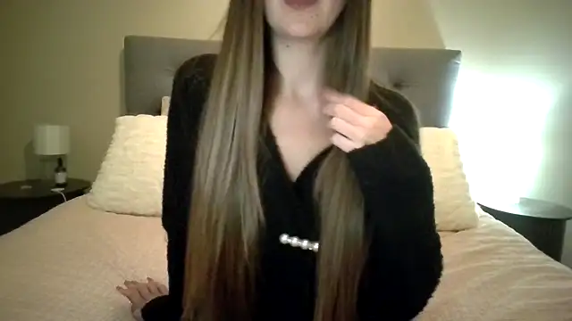 Snapshot of TaylorWest62 chatting on 10/31/25, 03:35 TaylorWest62 online show from 10/31/25, 03:35