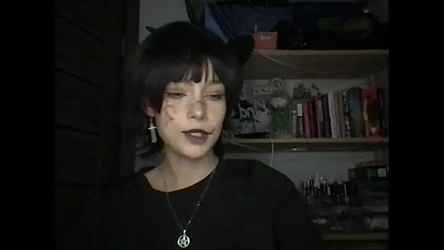 Snapshot of Yuna5343 chatting on 09/17/25, 09:38 Yuna5343 online show from 09/17/25, 09:38