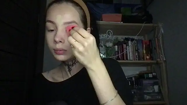 Snapshot of Yuna5343 chatting on 10/14/25, 07:25 Yuna5343 online show from 10/14/25, 07:25