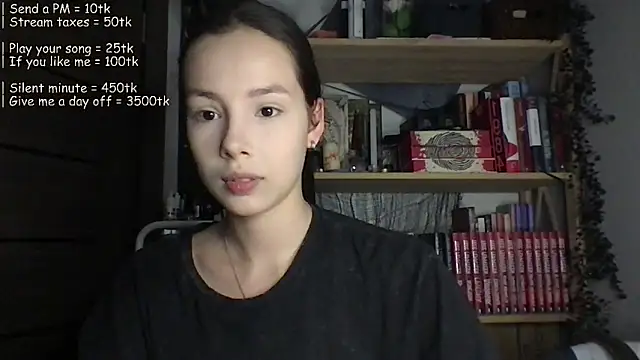 Yuna5343 online show from 05/25/26, 09:32