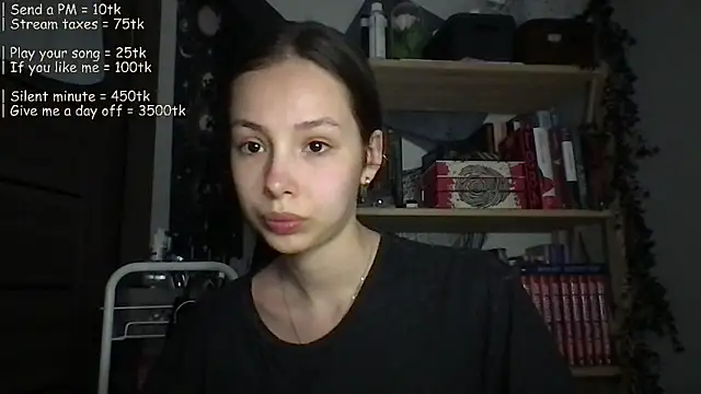 Yuna5343 online show from 06/15/26, 07:16