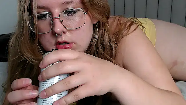 AgnesRoseCams online show from 10/03/25, 08:33