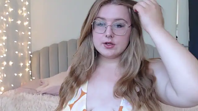 AgnesRoseCams online show from 06/18/26, 09:58