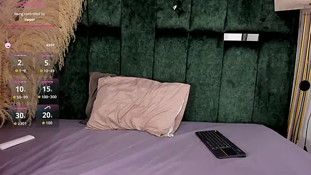 Snapshot of Chloe_jackson25 chatting on 11/06/25, 06:09 Chloe jackson25 online show from 11/06/25, 06:09