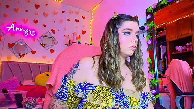 Snapshot of Anny_Hurtado chatting on 09/23/25, 07:55 Anny Hurtado online show from 09/23/25, 07:55