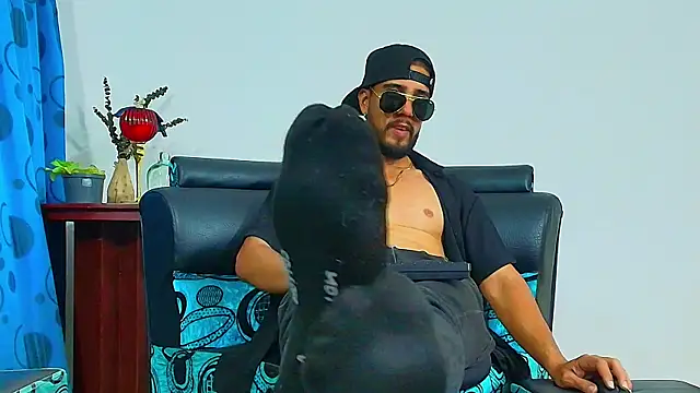 DaveSoldier online show from 10/17/25, 04:04