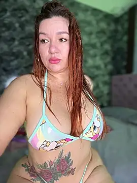 Snapshot of Bigass_curvy chatting on 03/15/26, 05:19 Bigass curvy online show from 03/15/26, 05:19