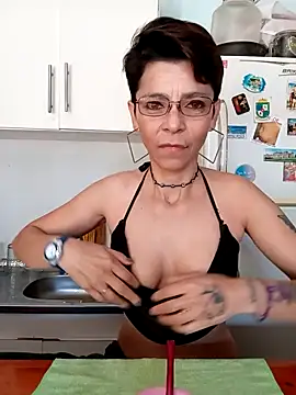 Snapshot of Lulypsicologasexual chatting on 10/07/25, 01:19 Lulypsicologasexual online show from 10/07/25, 01:19