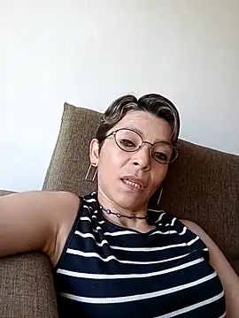 Snapshot of Lulypsicologasexual chatting on 11/30/25, 09:08 Lulypsicologasexual online show from 11/30/25, 09:08