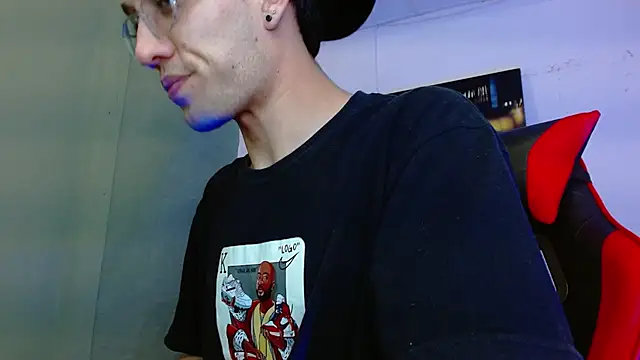 alexgiraldo   online show from 05/21/26, 01:01