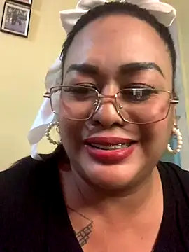 EmmaKantutera online show from 11/13/25, 04:11