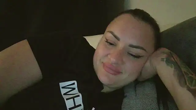 AliTemptress online show from 10/05/25, 03:49