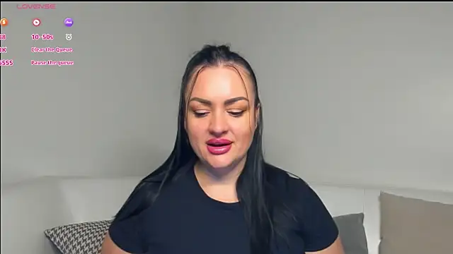 AliTemptress online show from 10/27/25, 04:22