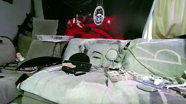 Splash Queen420 online show from 11/07/25, 06:46