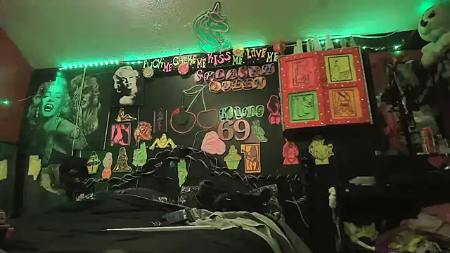 Splash Queen420 online show from 07/05/26, 05:14
