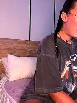 Snapshot of savana_heart chatting on 10/11/25, 02:11 savana heart online show from 10/11/25, 02:11