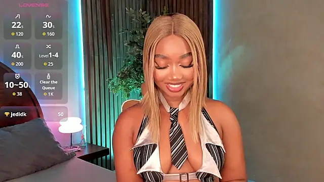 alisonn moon online show from 11/20/25, 11:26