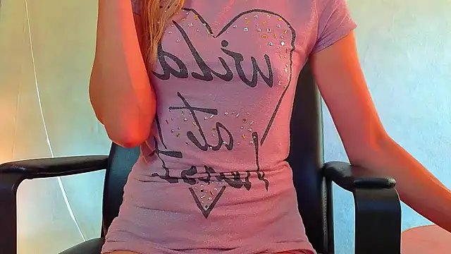 Bom Mia Bom online show from 07/08/26, 12:26